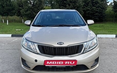 KIA Rio III рестайлинг, 2013 год, 1 030 000 рублей, 1 фотография