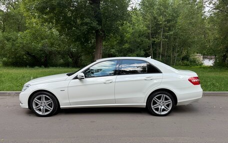 Mercedes-Benz E-Класс, 2011 год, 1 490 000 рублей, 2 фотография