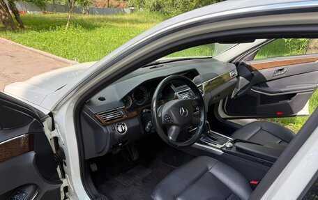 Mercedes-Benz E-Класс, 2011 год, 1 490 000 рублей, 11 фотография