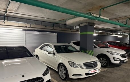 Mercedes-Benz E-Класс, 2011 год, 1 490 000 рублей, 23 фотография