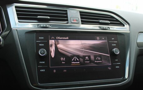 Volkswagen Tiguan II, 2019 год, 2 149 000 рублей, 19 фотография
