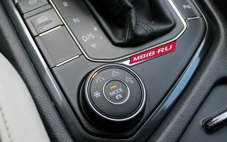 Volkswagen Tiguan II, 2019 год, 2 149 000 рублей, 22 фотография