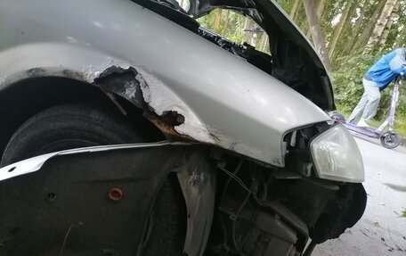 Mazda 323, 2000 год, 70 000 рублей, 9 фотография