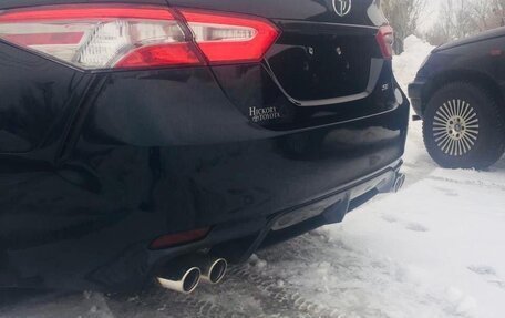 Toyota Camry, 2019 год, 2 650 000 рублей, 9 фотография