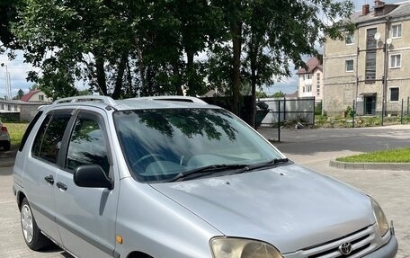 Toyota Raum I, 1997 год, 220 000 рублей, 2 фотография