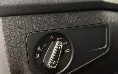 Volkswagen Tiguan II, 2019 год, 2 820 000 рублей, 8 фотография
