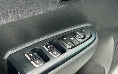 KIA Rio IV, 2018 год, 1 380 000 рублей, 17 фотография