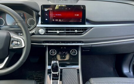 Chery Tiggo 8 I, 2023 год, 1 835 000 рублей, 12 фотография