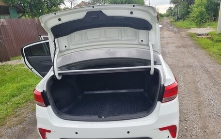 KIA Rio IV, 2018 год, 1 400 000 рублей, 6 фотография