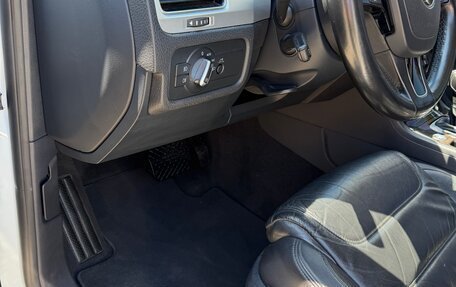 Volkswagen Touareg III, 2016 год, 3 300 000 рублей, 8 фотография