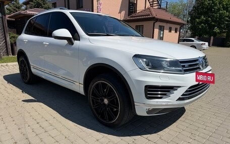 Volkswagen Touareg III, 2016 год, 3 300 000 рублей, 4 фотография