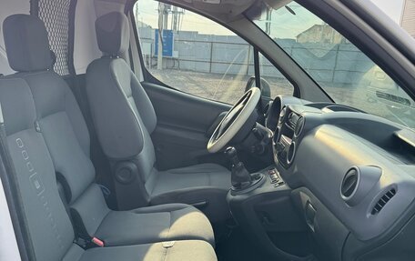 Citroen Berlingo II рестайлинг, 2013 год, 700 000 рублей, 8 фотография