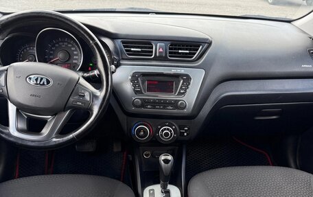KIA Rio III рестайлинг, 2013 год, 1 030 000 рублей, 12 фотография