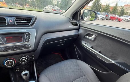 KIA Rio III рестайлинг, 2013 год, 1 030 000 рублей, 15 фотография
