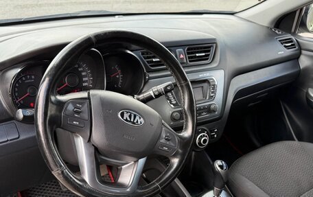 KIA Rio III рестайлинг, 2013 год, 1 030 000 рублей, 13 фотография