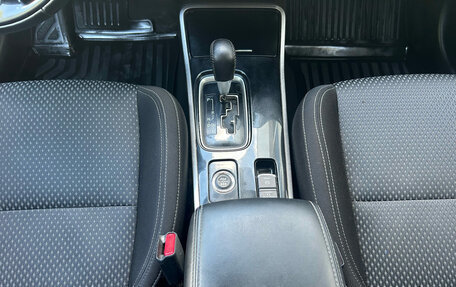 Mitsubishi Outlander III рестайлинг 3, 2021 год, 1 820 000 рублей, 14 фотография