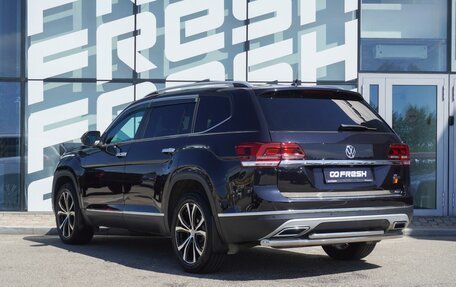 Volkswagen Teramont I, 2019 год, 3 400 000 рублей, 3 фотография