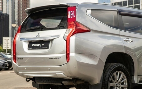 Mitsubishi Pajero Sport III рестайлинг, 2017 год, 2 218 000 рублей, 18 фотография