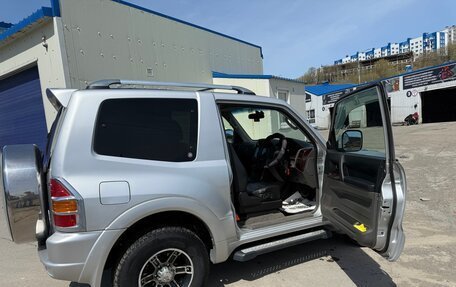 Mitsubishi Pajero III рестайлинг, 1999 год, 1 000 000 рублей, 5 фотография