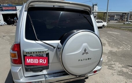 Mitsubishi Pajero III рестайлинг, 1999 год, 1 000 000 рублей, 4 фотография