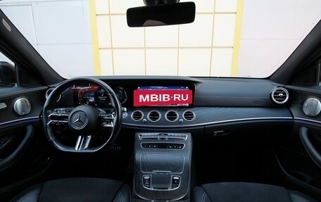 Mercedes-Benz E-Класс, 2021 год, 4 685 000 рублей, 10 фотография
