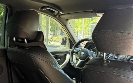BMW 3 серия, 2018 год, 3 000 000 рублей, 8 фотография