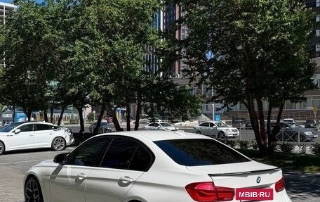 BMW 3 серия, 2018 год, 3 000 000 рублей, 14 фотография