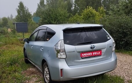 Toyota Prius Alpha I (ZVW40/41), 2012 год, 1 200 000 рублей, 3 фотография