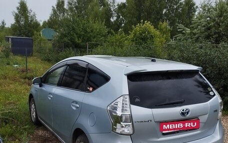 Toyota Prius Alpha I (ZVW40/41), 2012 год, 1 200 000 рублей, 10 фотография