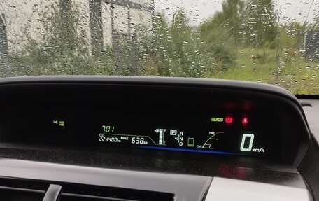Toyota Prius Alpha I (ZVW40/41), 2012 год, 1 200 000 рублей, 15 фотография