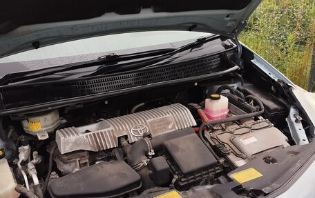 Toyota Prius Alpha I (ZVW40/41), 2012 год, 1 200 000 рублей, 17 фотография