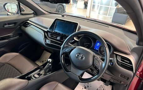 Toyota C-HR I рестайлинг, 2019 год, 2 149 999 рублей, 11 фотография