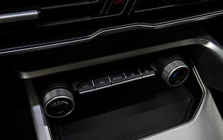 Geely Coolray I, 2022 год, 1 590 000 рублей, 22 фотография