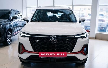 Changan CS35 Plus, 2025 год, 2 839 900 рублей, 3 фотография