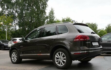 Volkswagen Touareg III, 2016 год, 2 590 000 рублей, 3 фотография