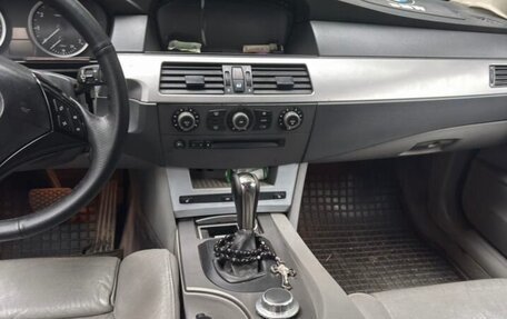 BMW 5 серия, 2003 год, 800 000 рублей, 7 фотография