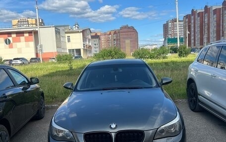 BMW 5 серия, 2005 год, 900 000 рублей, 2 фотография