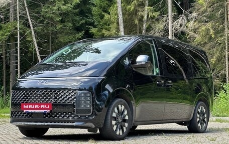 Hyundai Staria, 2021 год, 4 100 000 рублей, 9 фотография