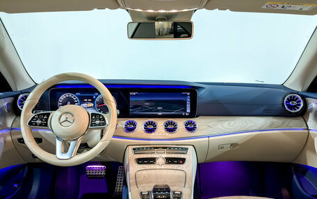Mercedes-Benz E-Класс, 2019 год, 4 750 000 рублей, 14 фотография