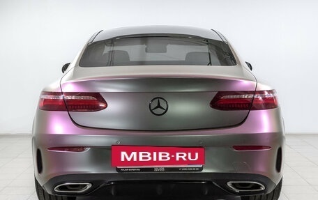 Mercedes-Benz E-Класс, 2019 год, 4 750 000 рублей, 6 фотография