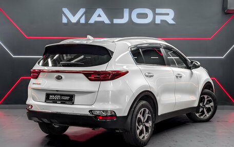 KIA Sportage IV рестайлинг, 2021 год, 2 475 000 рублей, 5 фотография