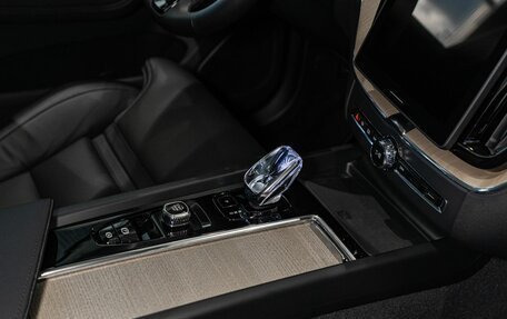 Volvo XC60 II, 2026 год, 8 750 000 рублей, 20 фотография