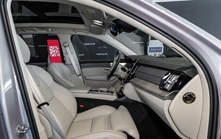 Volvo XC90 II рестайлинг, 2026 год, 13 500 000 рублей, 15 фотография