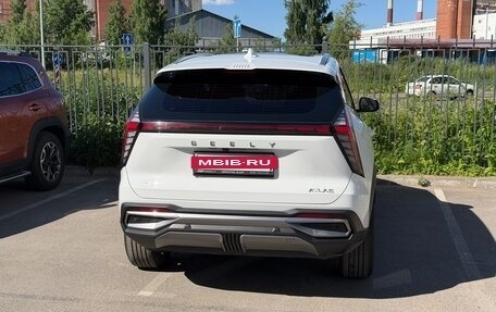 Geely Atlas, 2023 год, 2 490 000 рублей, 5 фотография