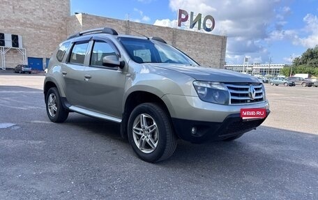 Renault Duster I рестайлинг, 2014 год, 879 000 рублей, 1 фотография