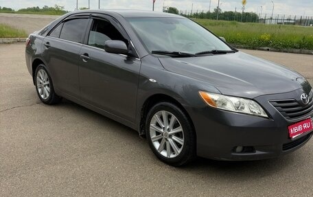 Toyota Camry, 2007 год, 870 000 рублей, 1 фотография