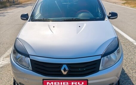 Renault Sandero I, 2013 год, 600 000 рублей, 1 фотография