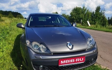 Renault Laguna III рестайлинг, 2010 год, 780 000 рублей, 1 фотография
