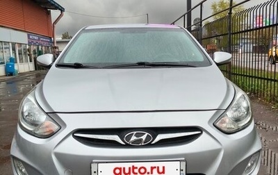Hyundai Solaris II рестайлинг, 2011 год, 540 000 рублей, 1 фотография