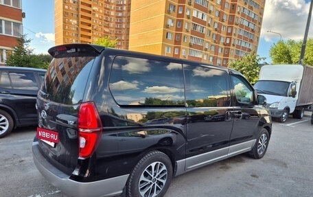 Hyundai Grand Starex Grand Starex I рестайлинг 2, 2020 год, 4 150 рублей, 23 фотография